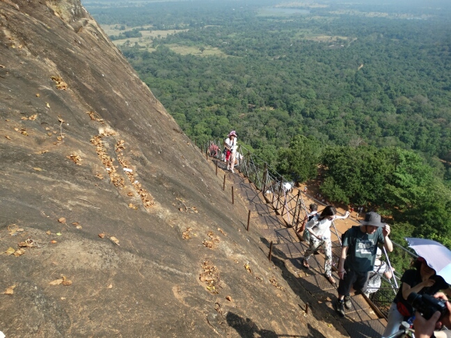trap langs sigiriya rots mooi uitzicht sri-lanka